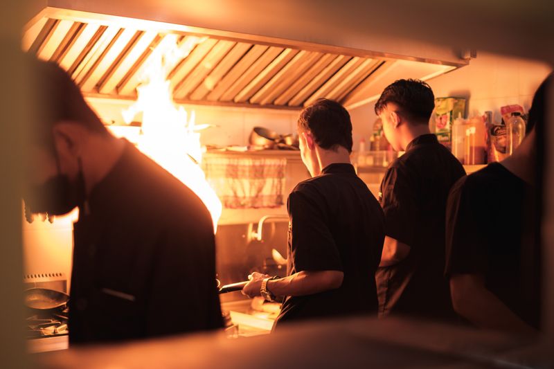 Sofia Reyes - Head Chef and Culinary Director at Green lantern pizza